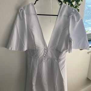NASTYGAL- White V-Neck Dress